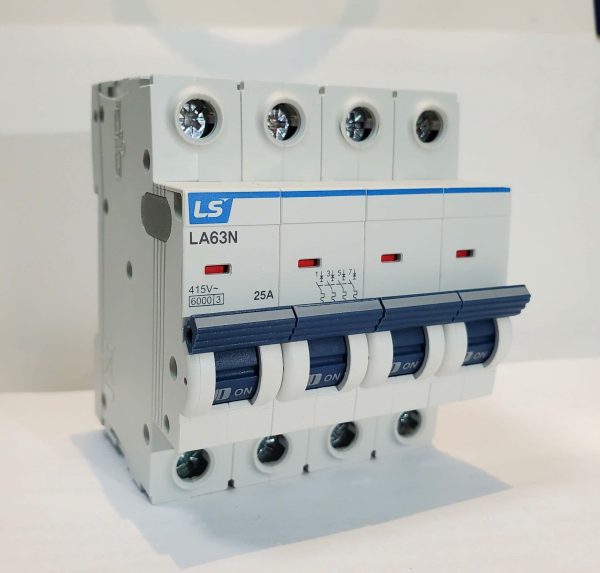 LA63N 4P-32A  MCB LS - 6kA